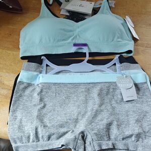 Just Be Mint and Gray Sports Bra Set